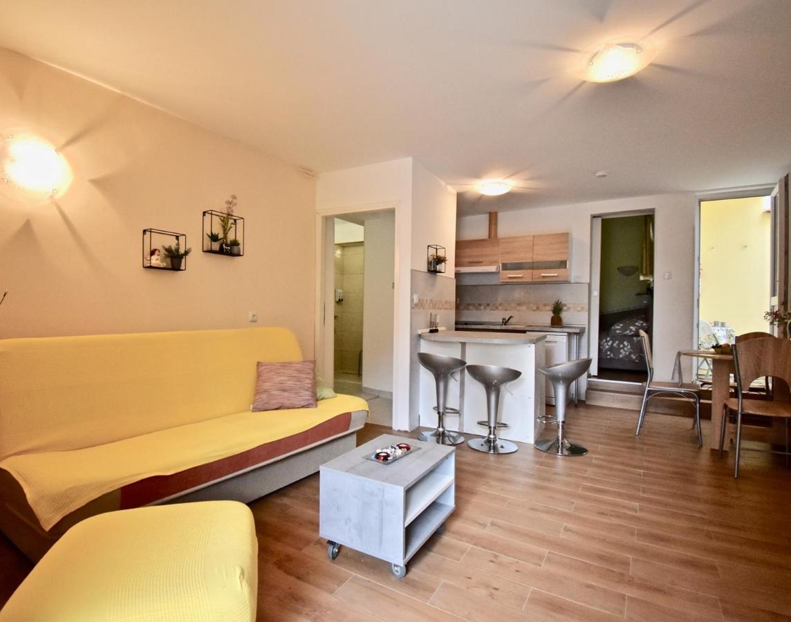 Holiday Apartments Medulin Kültér fotó